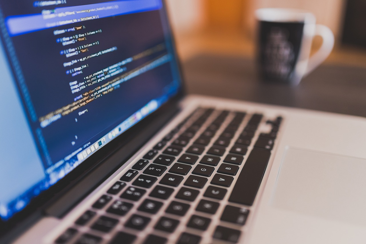 Sito vetrina semplice o sito web con blog? Quale scegliere per il tuo business